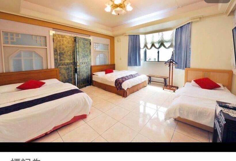 اتاق خانوادگی, Yun Siang Ju Homestay