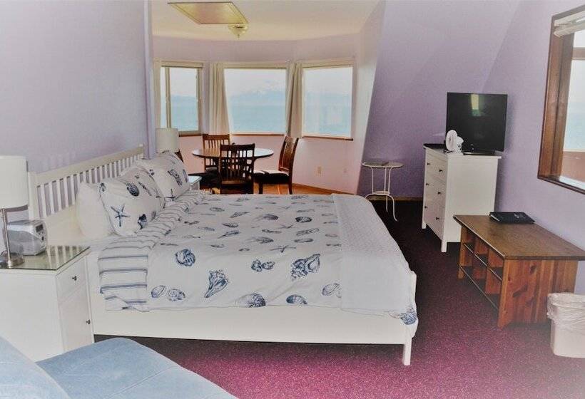 标准间, Driftwood Inn