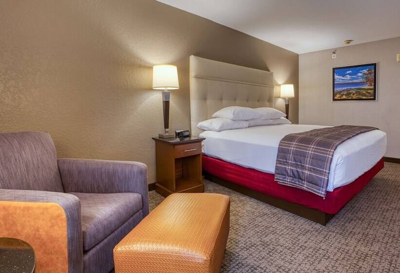 Номер Deluxe, Drury Inn & Suites St. Louis Fairview Heights