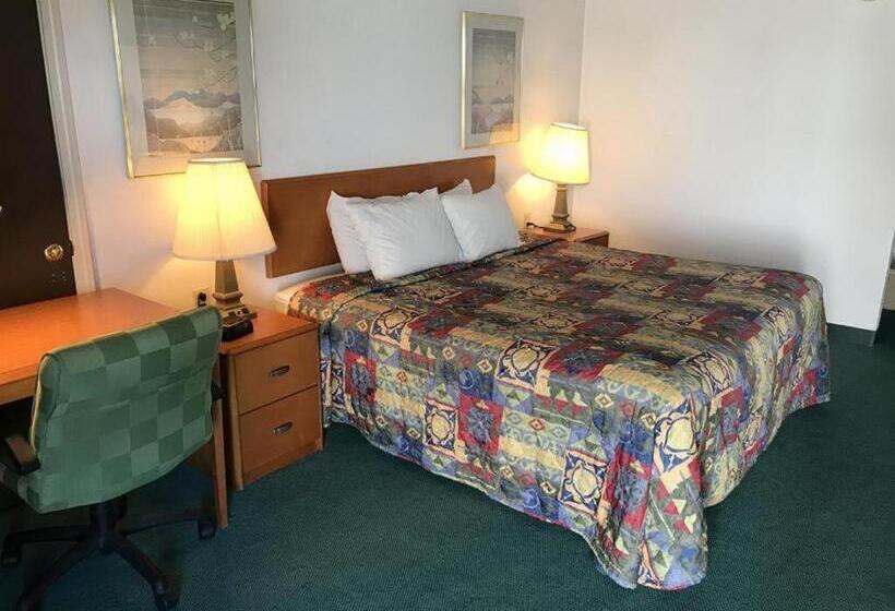 스탠다드 룸 킹사이즈 침대, Loyalty Inn Maryville