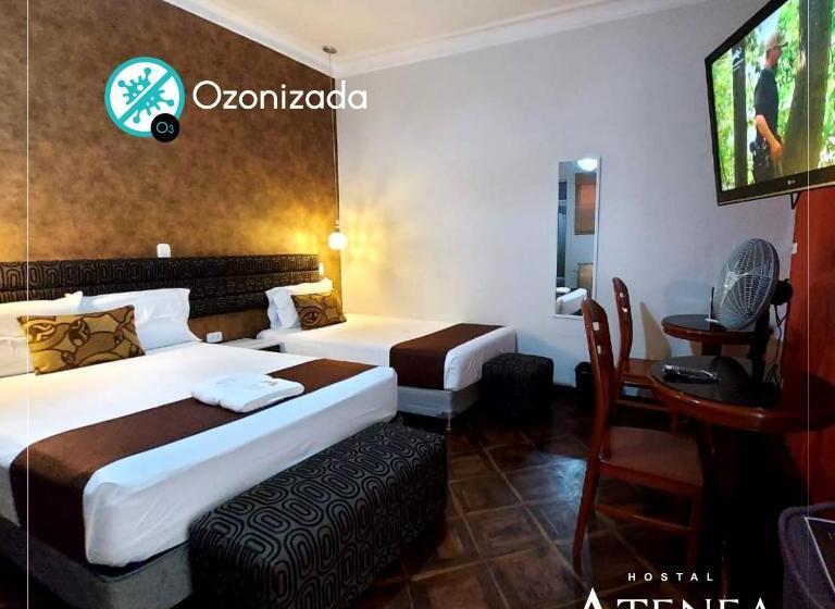 Трехместный Номер Комфорт, Hostal Atenea