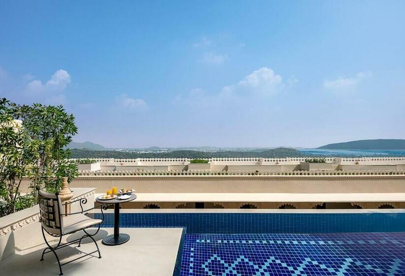 套房配有游泳池, Aurika, Udaipur