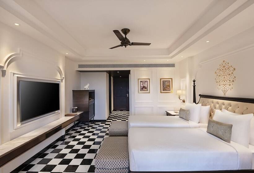 带大床的豪华间, Aurika, Udaipur