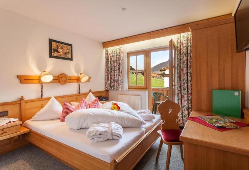 Номер Стандарт с Балконом, Garni Hanslerhof  Urlaub Am Bauernhof