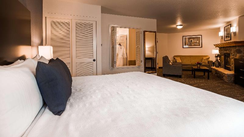 Номер Стандарт, Best Western Plus Edmonds Harbor Inn