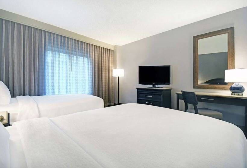 프리미엄 스위트, Embassy Suites Charleston