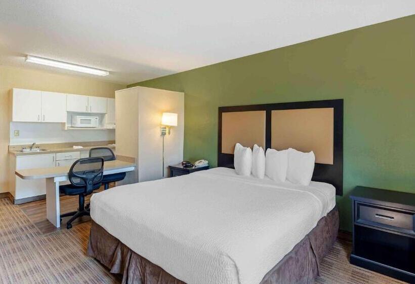 Студио Стандарт Кровать Кинг, Extended Stay America Select Suites  Chicago  Rolling Meadows