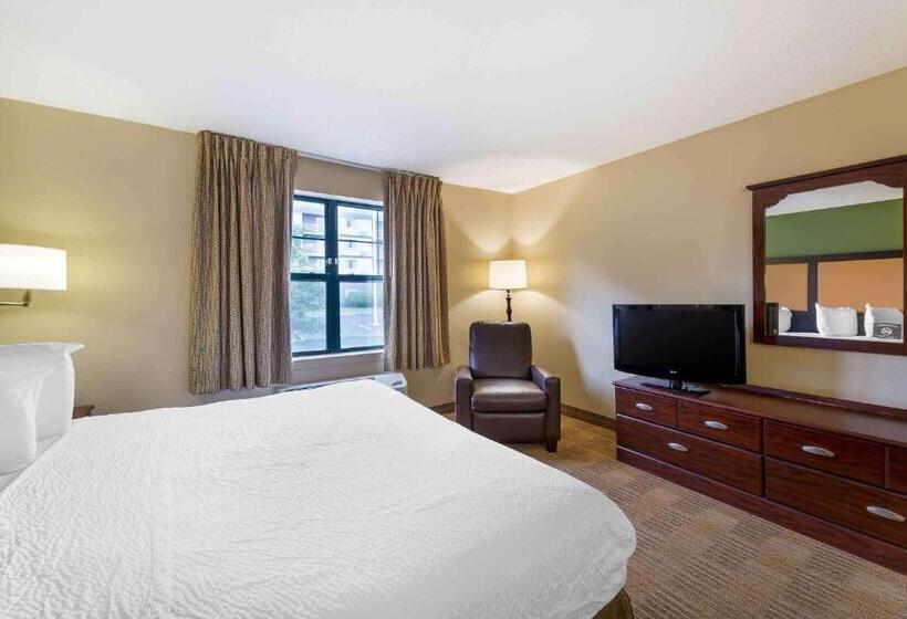 스탠다드 스튜디오 킹침대, Extended Stay America Suites  Akron  Copley  East