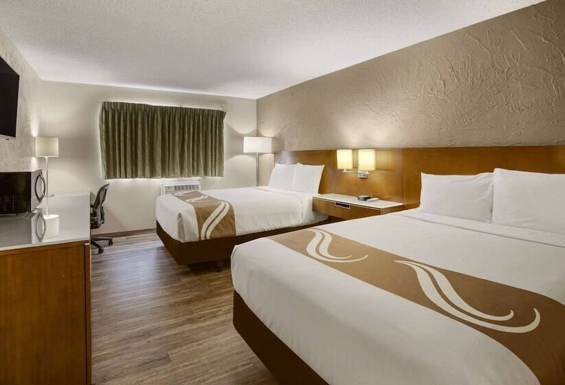 스탠다드 룸 더블 침대 2개, Rodeway Inn