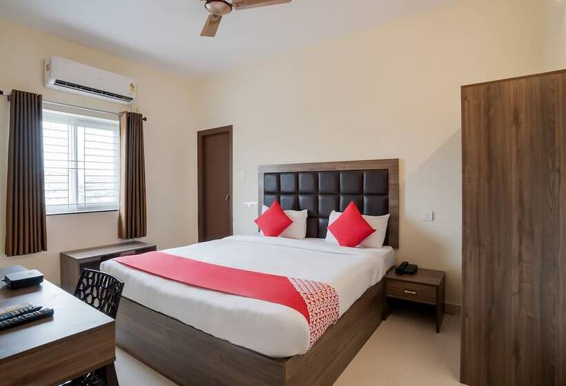 Номер Стандарт, Super Hotel O Gokul Grand Near Sr Nagar Police Station