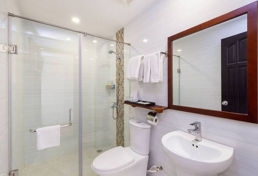 اتاق سوپریور, Bcons Riverside Hotel Binh Duong