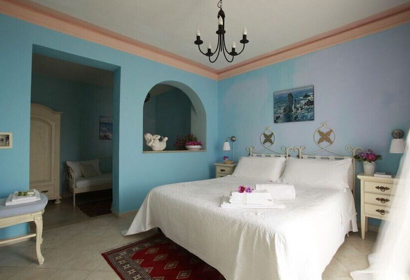 اتاق استاندارد با تراس و چشم‌انداز دریا, Albergo Ristorante Egadi