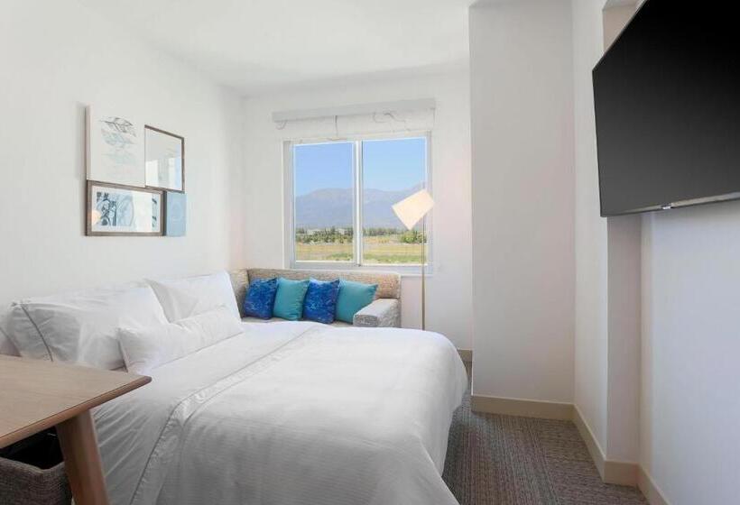 מיטת קינג בסוויטה, Element Ontario Rancho Cucamonga
