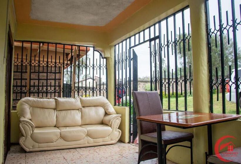 اتاق استاندارد یک نفره, Comfort Guest House Kericho