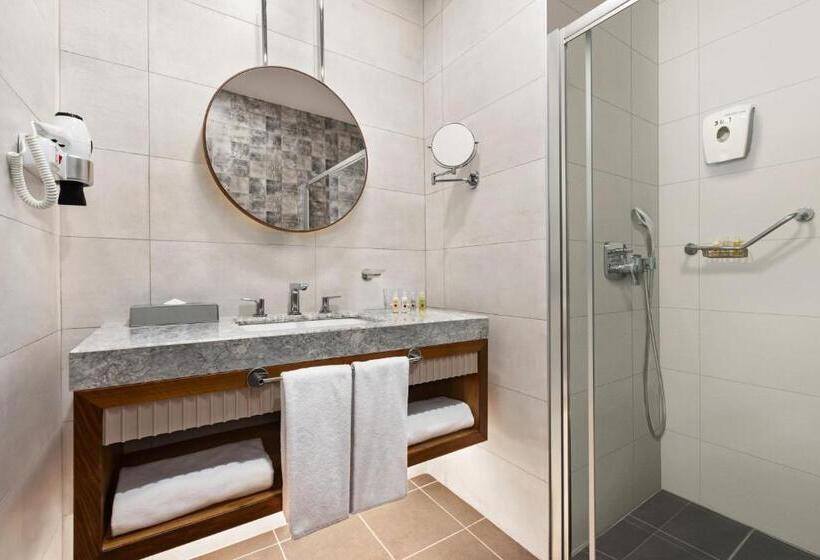 اتاق خانوادگی, Tryp By Wyndham Istanbul Topkapi