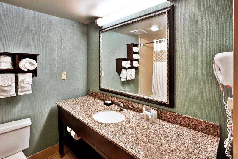 סוויטה, Hampton Inn & Suites Ft. Lauderdale Arpt/south Cruise Port