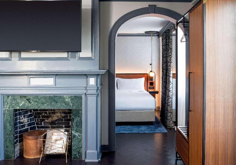 Quarto Estandar Cama King, Hampton Inn Winchester