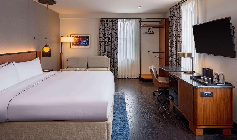 Quarto Estandar Cama King, Hampton Inn Winchester