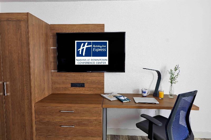Quarto Estandar Cama King, Hampton Inn Winchester