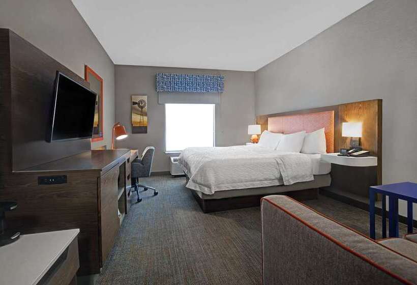 Standard-huone King-vuode, Hampton Inn Bellevue / Nashvillei40 West