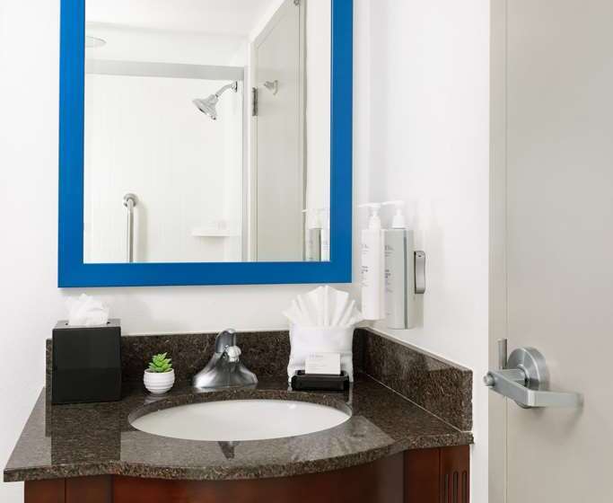 Standard-huone King-vuode, Hampton Inn Bellevue / Nashvillei40 West