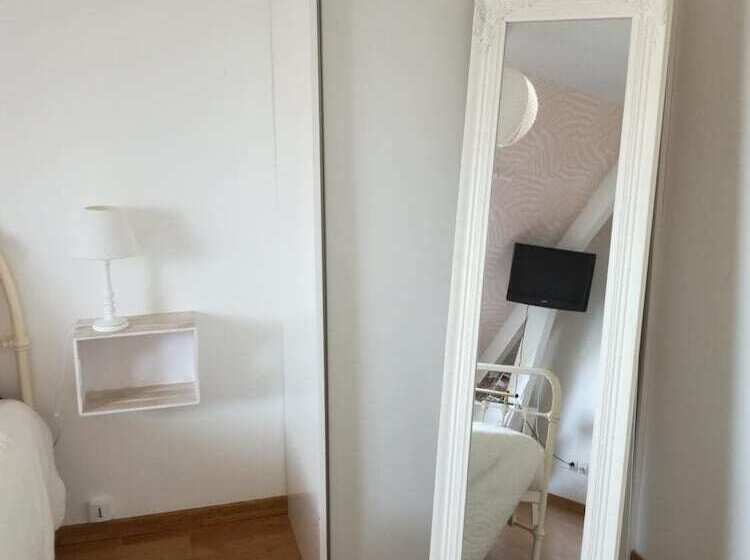 Номер Стандарт, Chambre Rose Blanche