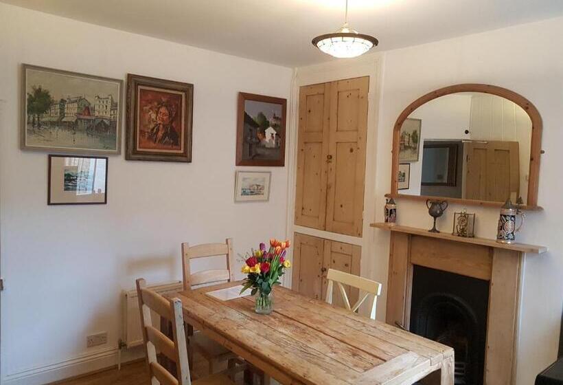 اتاق سوپریور یک تخته, Cozy Place