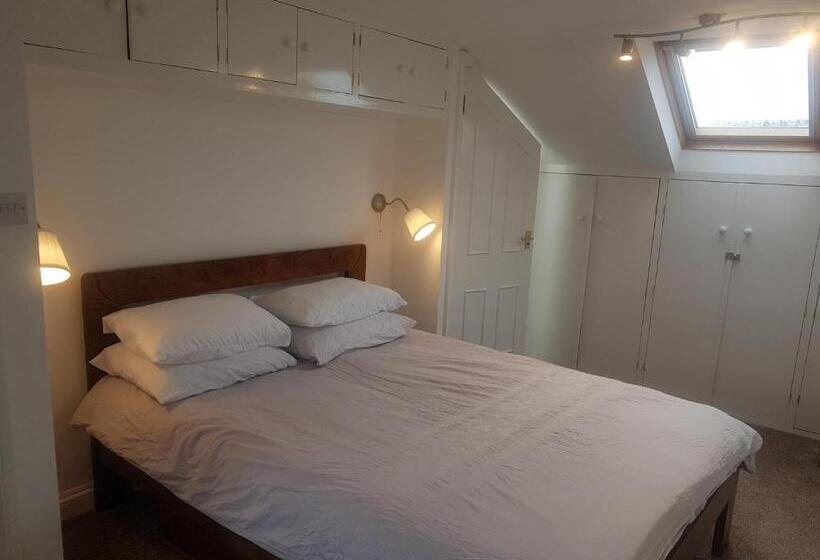 اتاق لوکس, Cozy Place