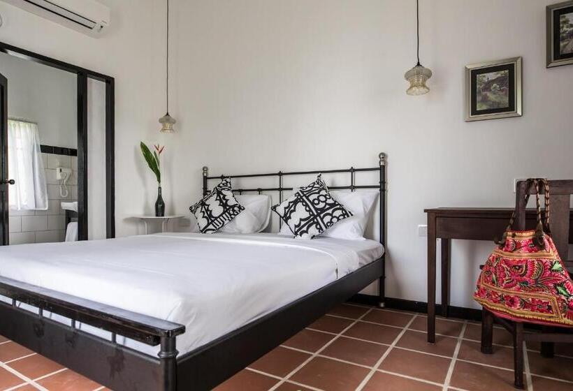 스탠다드 룸 킹사이즈 침대, The Marian Boutique Lodging House