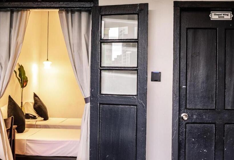스탠다드 룸 풀장 전망, The Marian Boutique Lodging House
