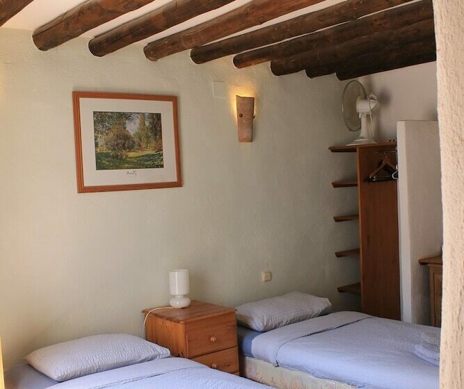 Дом 3 Спальни, Casa Mundo   16th Century Country House With 21 M² Pool, Barbecue   Andalusia