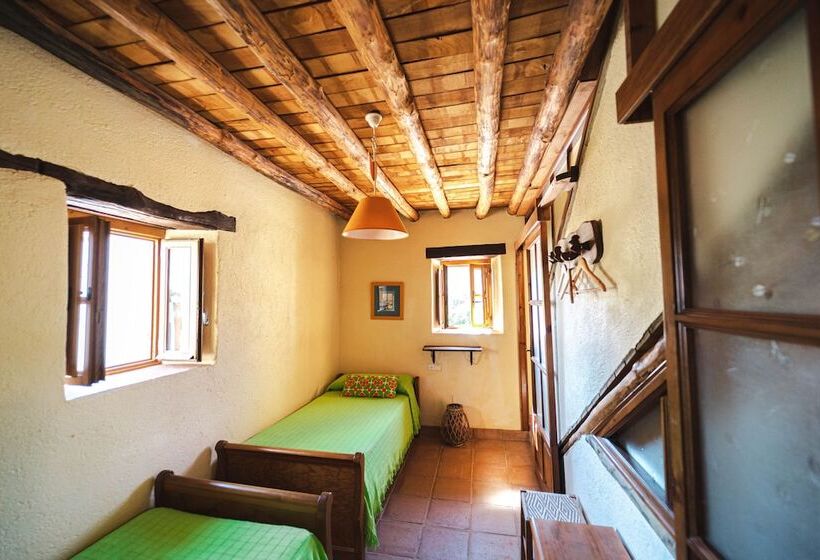 Дом 3 Спальни, Algaba De Ronda