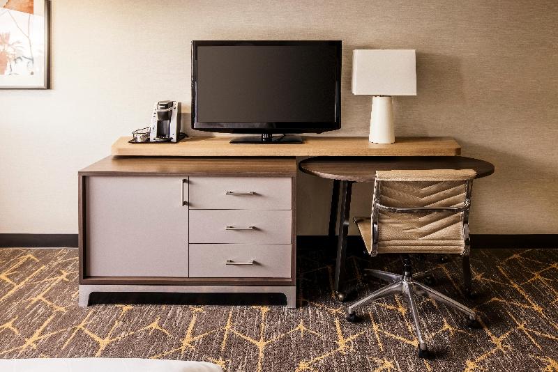 Стандартный Номер Кровать Кинг, Holiday Inn Santa Ana Orange County Airport, An Ihg