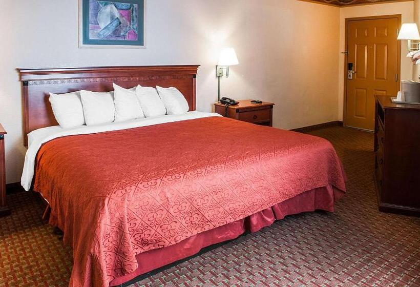 Люкс Кровать Кинг, Quality Inn & Suites Las Cruces  University Area