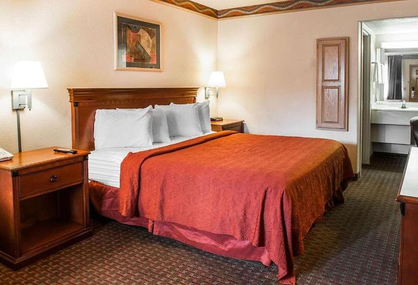 Люкс Кровать Кинг, Quality Inn & Suites Las Cruces  University Area