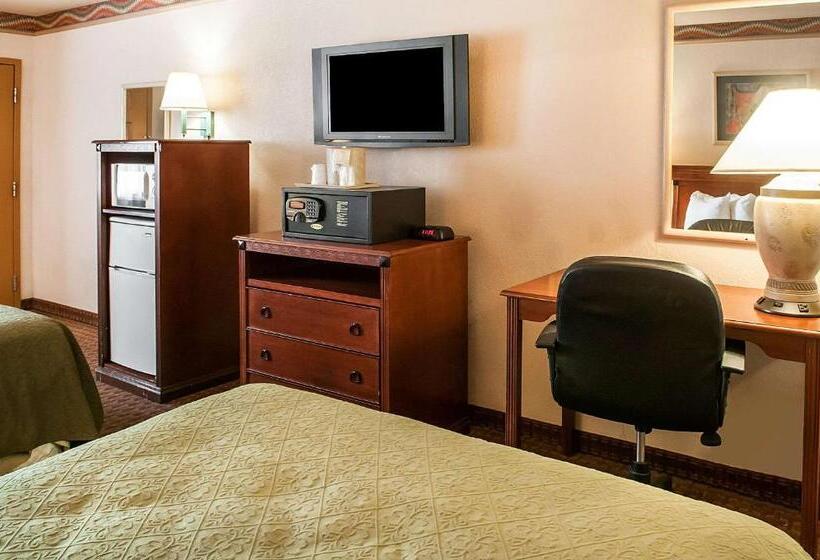 Номер Стандарт Адаптированный для Инвалидов, Quality Inn & Suites Las Cruces  University Area