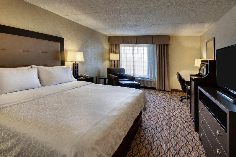 带大床的标准间, Holiday Inn Express Baltimore Bwi Airport West, An Ihg