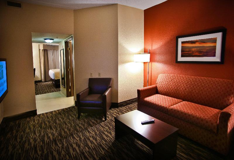 스위트 킹사이즈 침대, Holiday Inn & Suites Downtown La Crosse