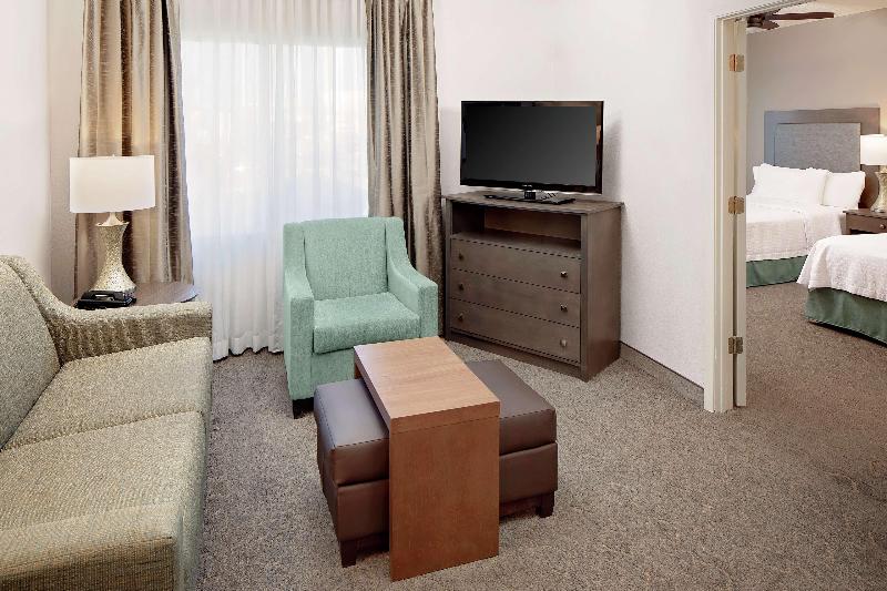 带大床的套房, Homewood Suites By Hilton Dallasmarket Center