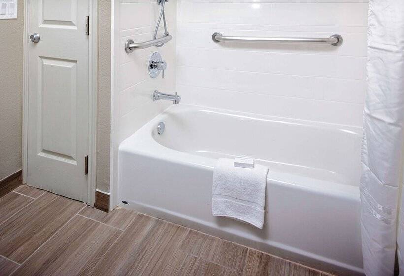 Люкс 2 Спальни, Homewood Suites By Hilton Ft. Worthbedford