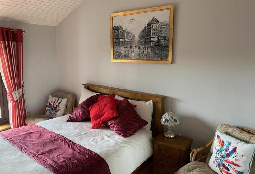 Номер Стандарт, Beech Lodge B&b