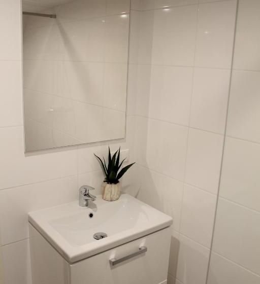 Семейный Номер, Central Sweet Bnb