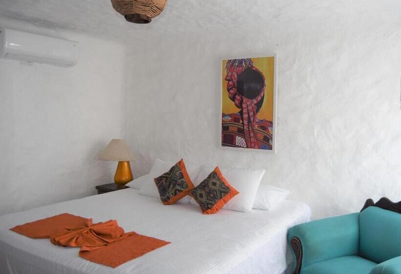 סוויטה, Petit Hotel Pilitas