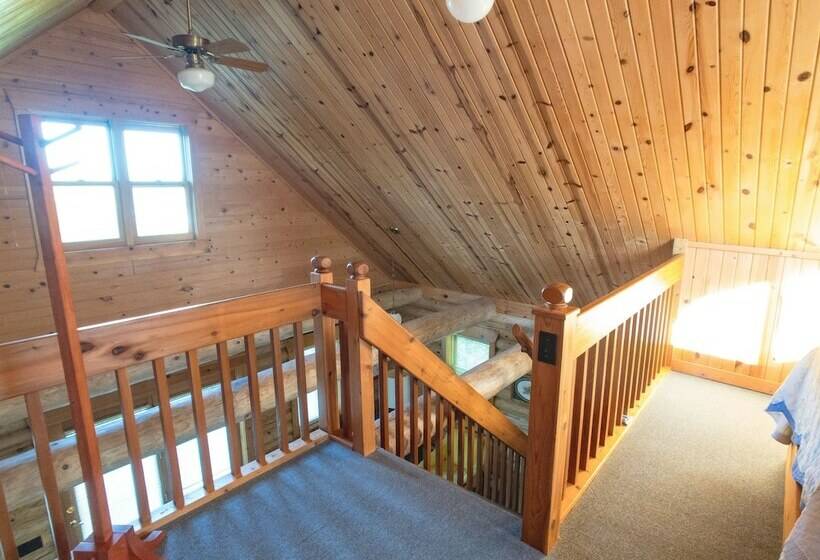 Хижина, Deer Ridge Resort