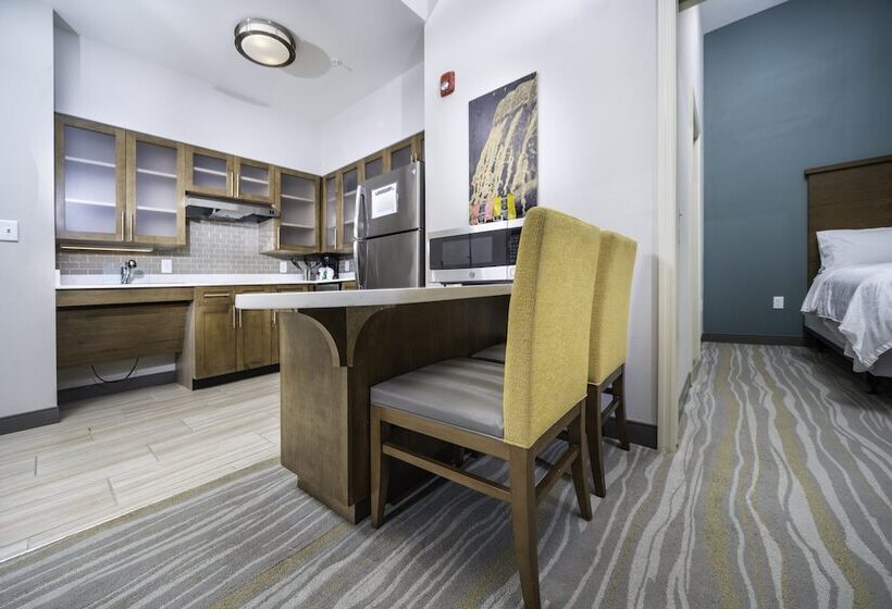 Люкс Адаптированный для Инвалидов, Staybridge Suites   Summerville, An Ihg