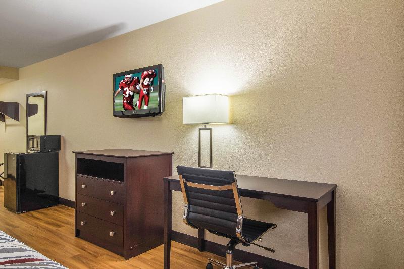 Номер Superior, Red Roof Inn Perrysburg