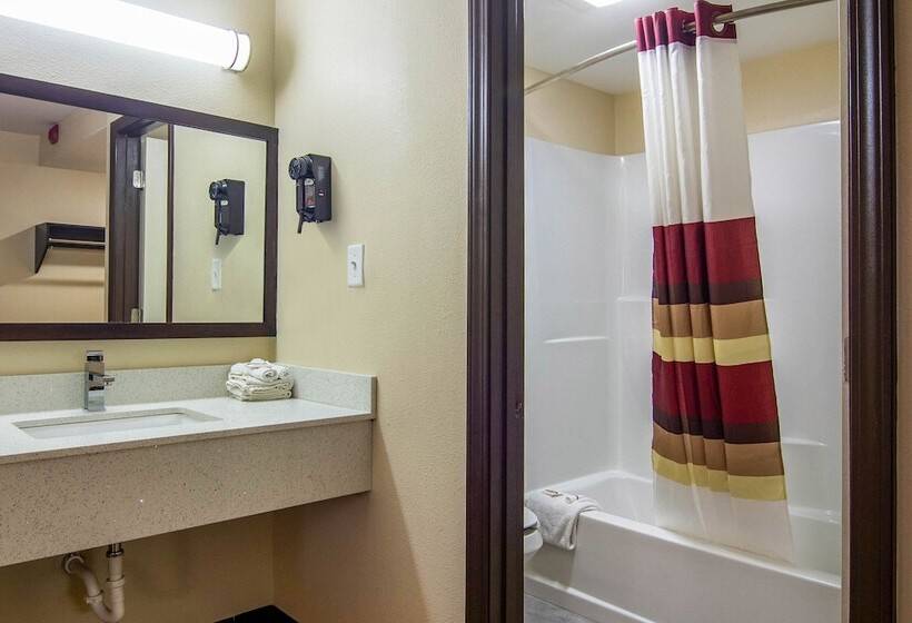Номер Стандарт 2 Двуспальные Кровати, Red Roof Inn Perrysburg