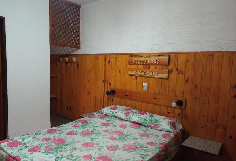 Апартаменты 1 Спальня, Bungalows Maneyros