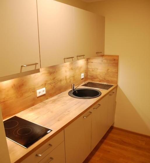 Полулюкс, Walldorf Suites Boutique