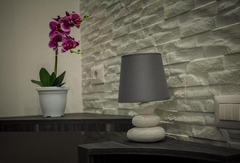 اتاق استاندارد, B&b Elegance